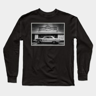 Classic Automobile in Black and White Long Sleeve T-Shirt